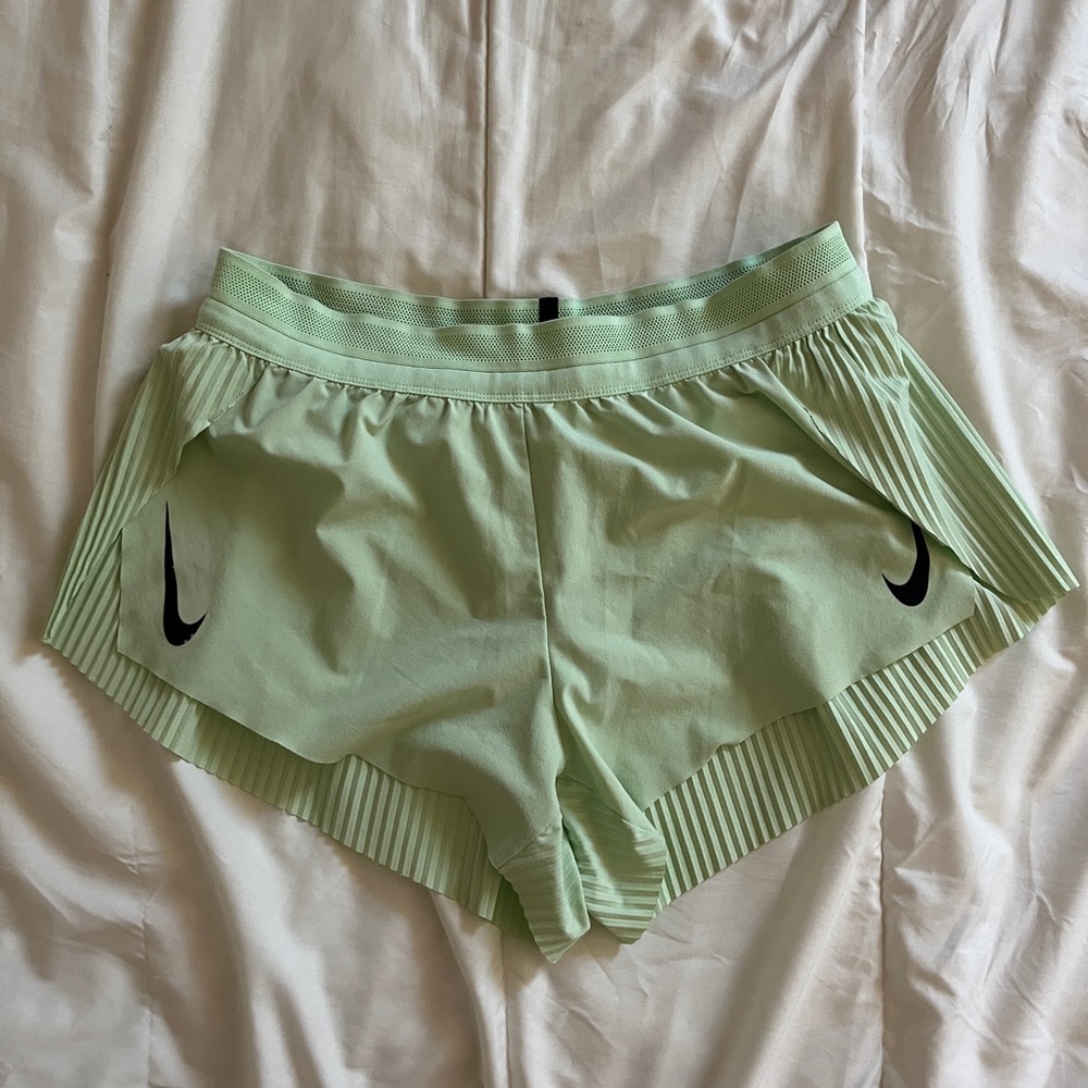 Nike Aeroswift shorts